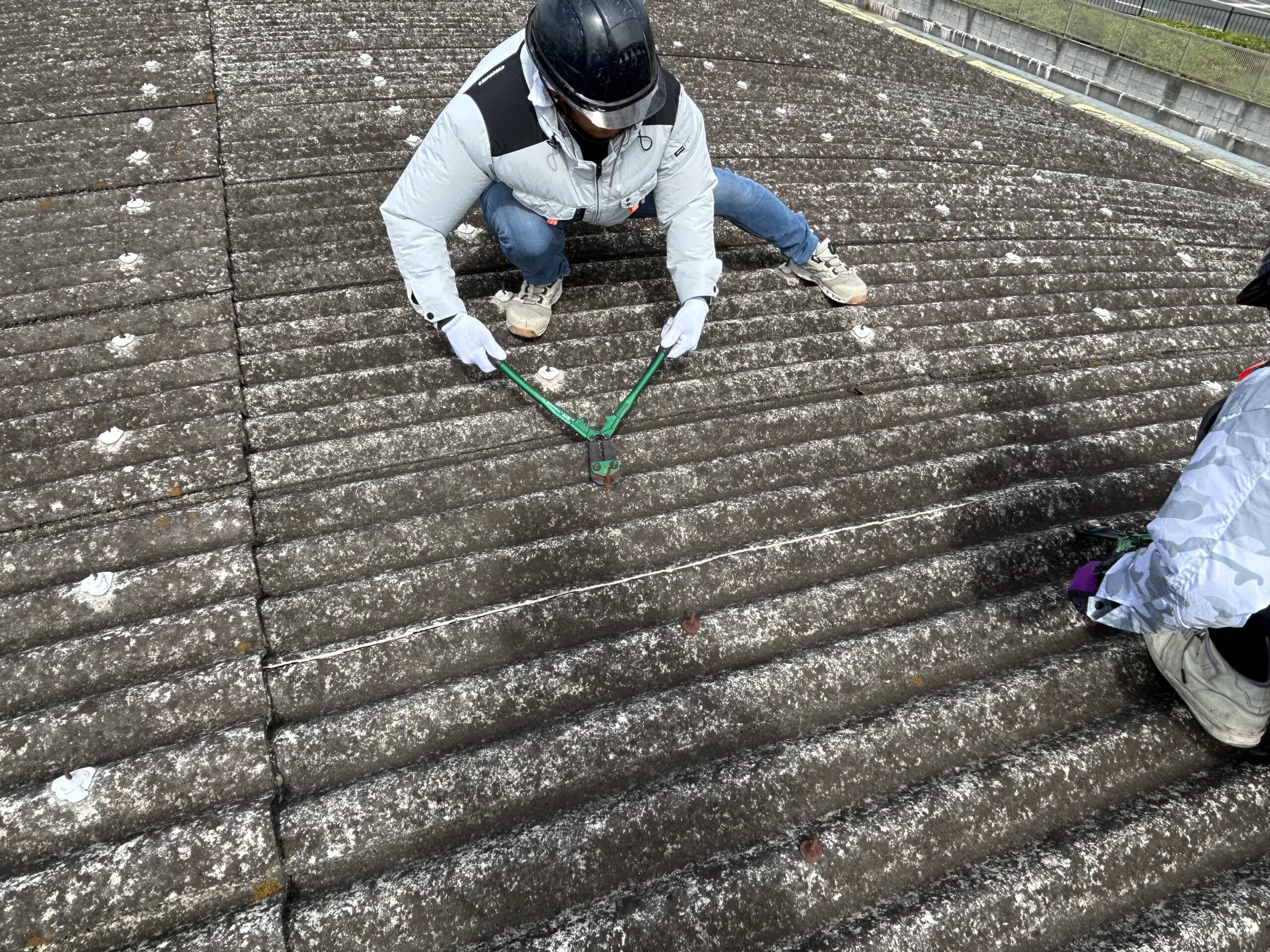 工場の雨漏り解消工事