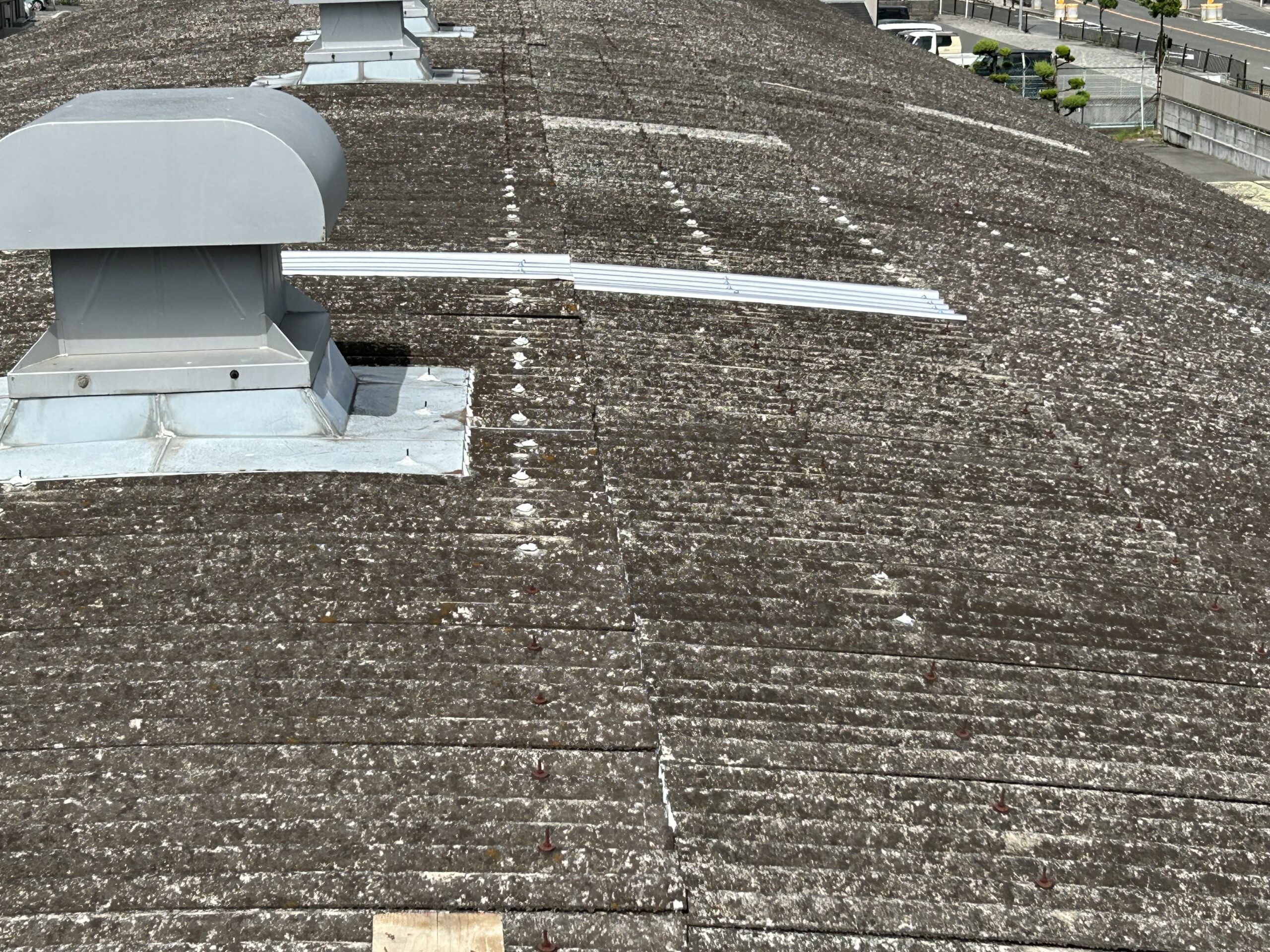 工場の雨漏り